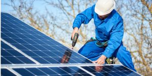 Installation Maintenance Panneaux Solaires Photovoltaïques à Genat